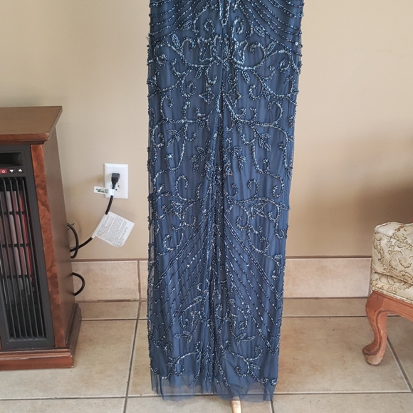 Pisarro Nights Blue Gown - Picture 4 of 9